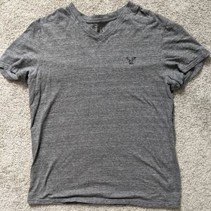 American Eagle V Neck